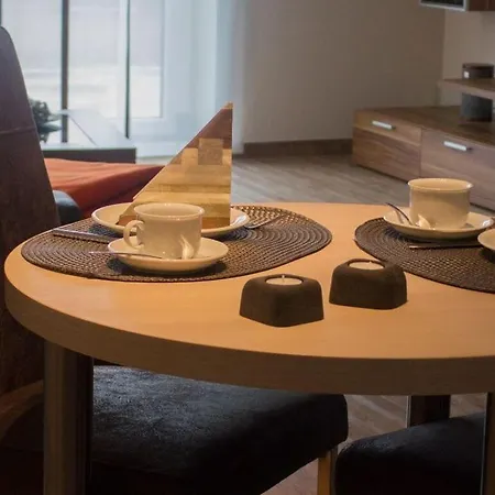 Gretel Comfortable *